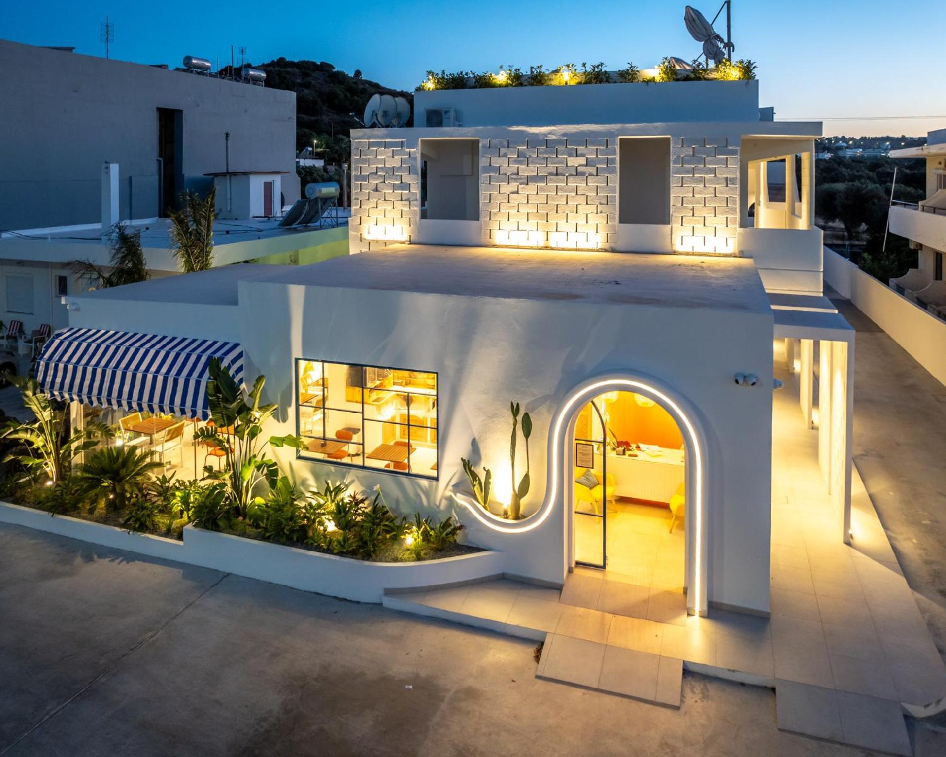 Patricia Aparthotel 2*