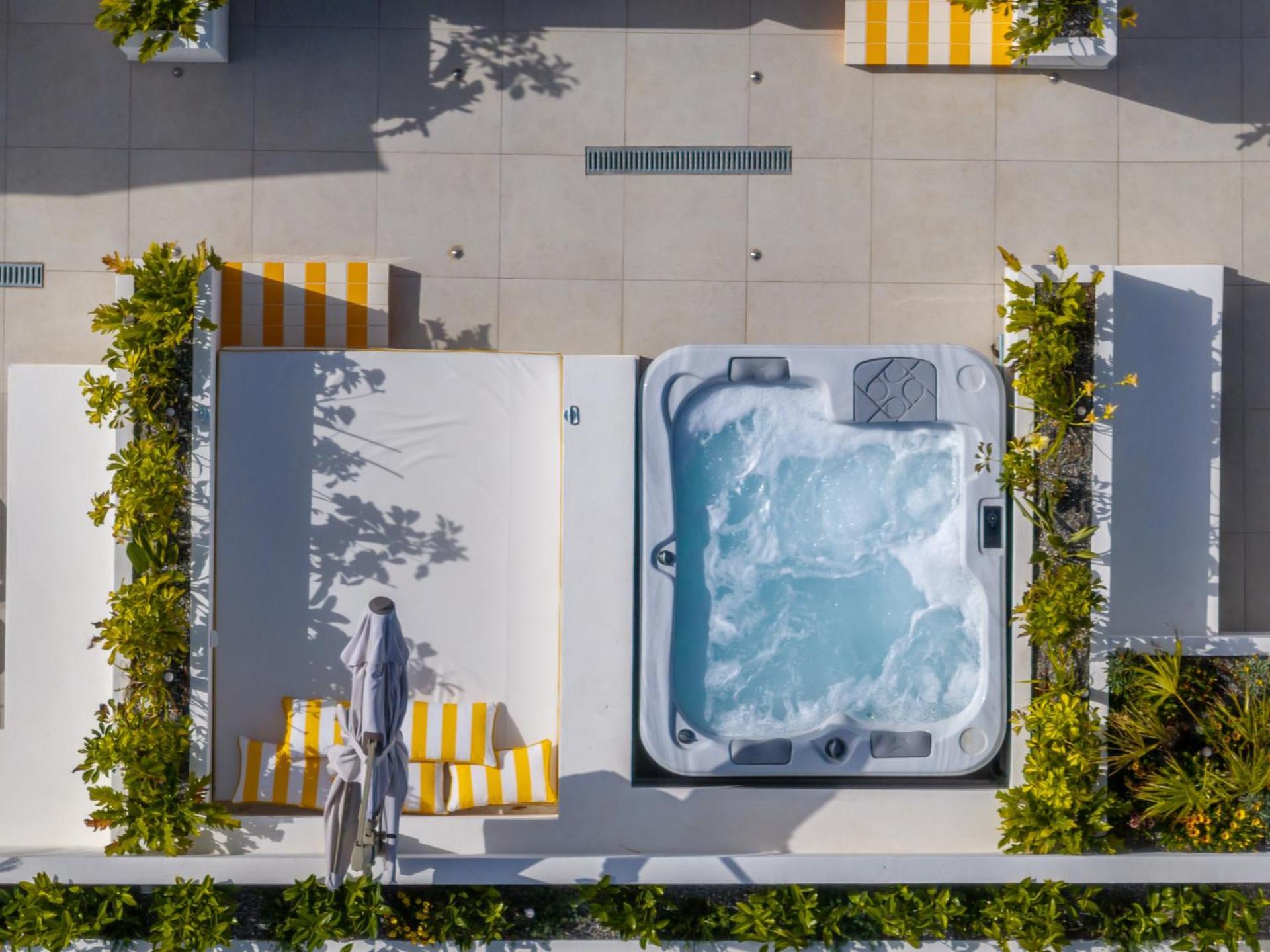 Patricia Aparthotel